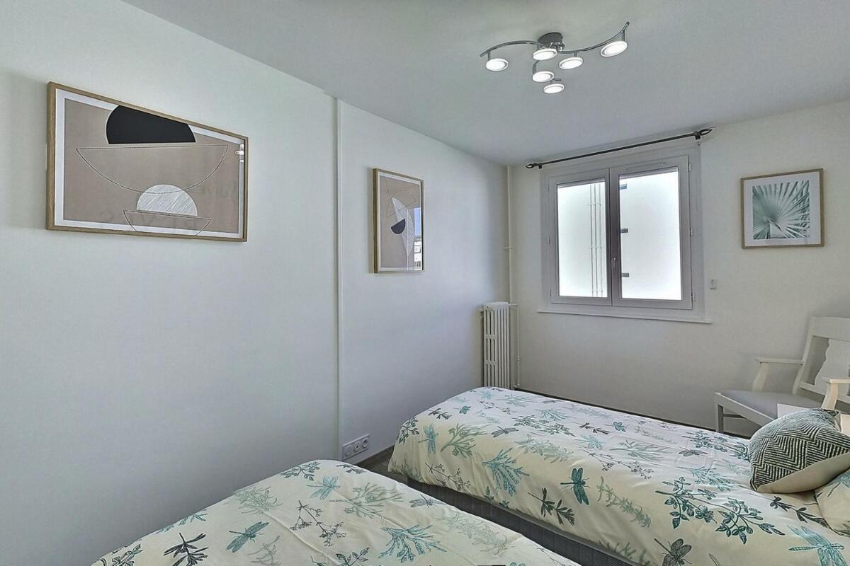 Le Voltaire - Balcon - 2 Chb - 3 Lits - 2 Min Gare Et Cente-Ville - Mon Groom Troyes Buitenkant foto