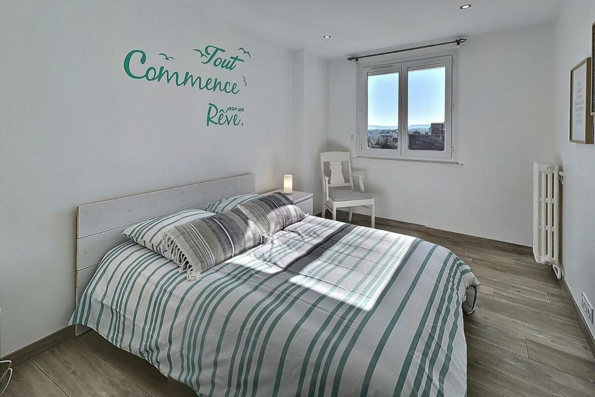 Le Voltaire - Balcon - 2 Chb - 3 Lits - 2 Min Gare Et Cente-Ville - Mon Groom Troyes Buitenkant foto