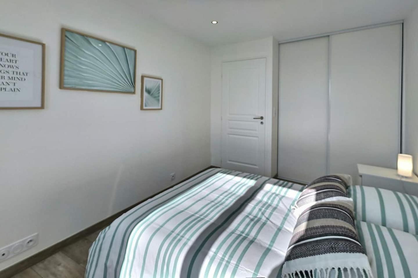 Le Voltaire - Balcon - 2 Chb - 3 Lits - 2 Min Gare Et Cente-Ville - Mon Groom Troyes Buitenkant foto